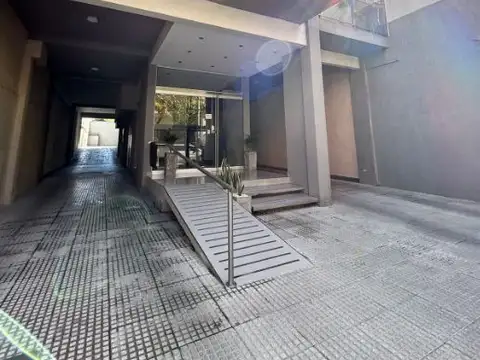 Avenida Juan Bautista Alberdi 200, Piso 2