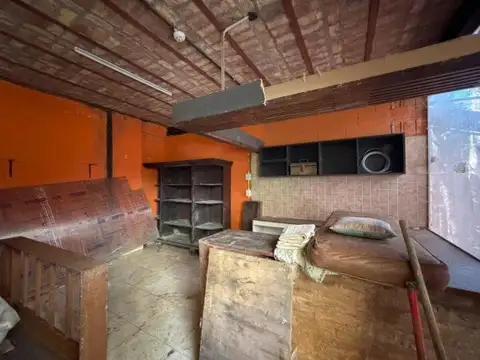 Local en Alquiler, Olavarría 848 - Galería La Boca