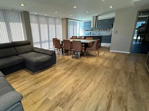 Calle 1º de Enero 100