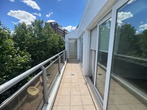 Departamento de 4 ambientes, piso exclusivo en una zona residencial
