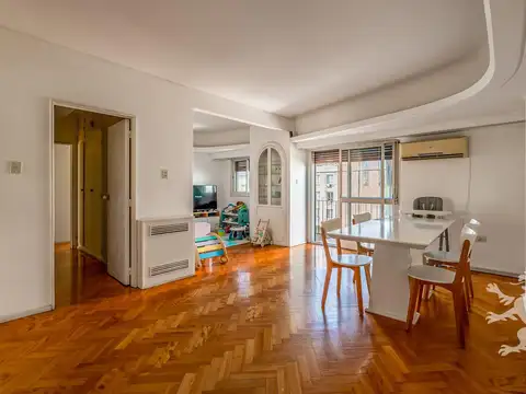 DEPARTAMENTO - VENTA - 3 AMBIENTES - BALCÓN - COCHERA - BELGRANO