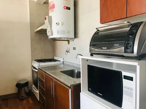 Departamento en Alquiler en Parque Patricios, $ 720.000