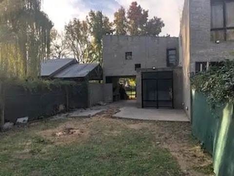 Casa en Alquiler de 1 dormitorio