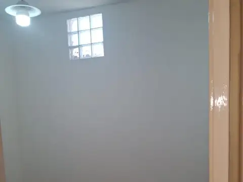 Oficina 2 ambientes con 1 baño