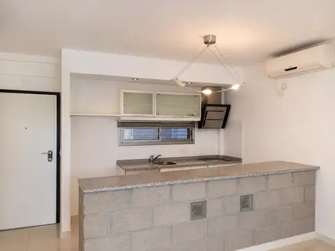 Departamento en Alquiler con 1 cocheras