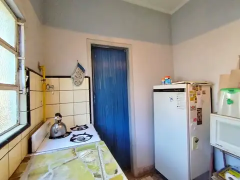 Venta casa 3 ambientes cochera parque APTO CREDITO