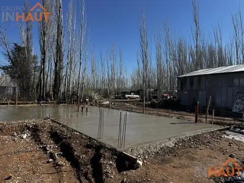 Depto Tipo Casa en Venta al Este