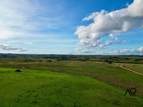 Camino a la Sierra Garzón