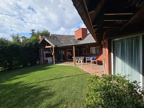 Casa en Venta de 4 dormitorios