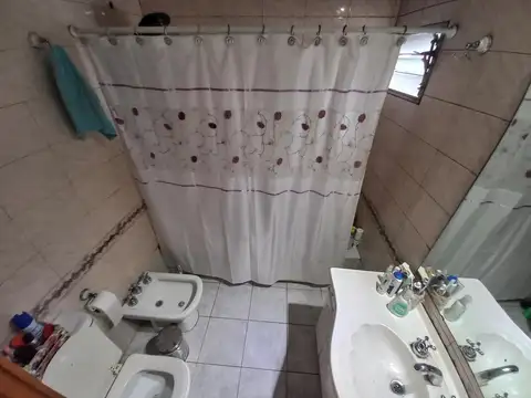 Depto Tipo Casa en Venta en Jose Leon Suarez, USD 90.000