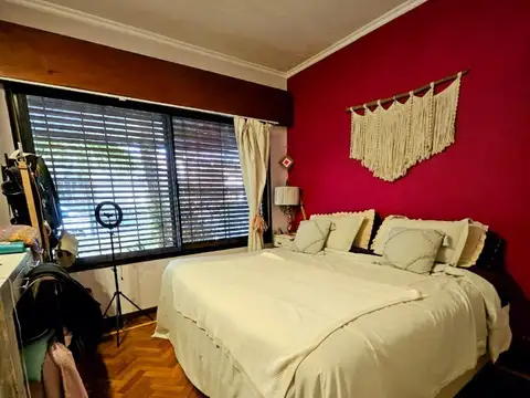 Casa 5 ambientes con 1 baño