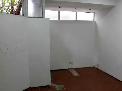 Depto Tipo Casa en Venta en Moron Norte, USD 75.000
