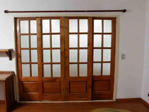 Depto Tipo Casa en Venta con 1 cocheras