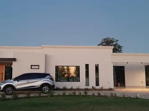 Casa en Alquiler en Capilla del Señor, USD 2.300