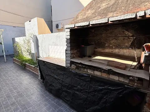 Depto Tipo Casa en Venta de 4 ambientes