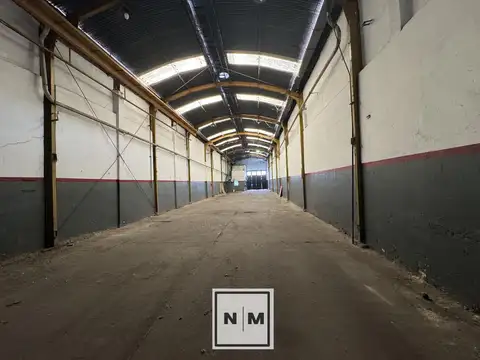 Galpon en Alquiler 45  mts Fondo