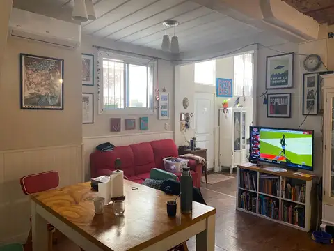 Depto Tipo Casa en Venta de 5 ambientes