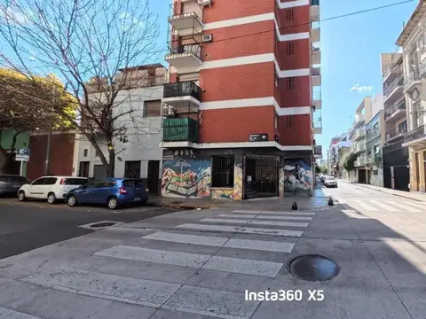 Humberto 1 700