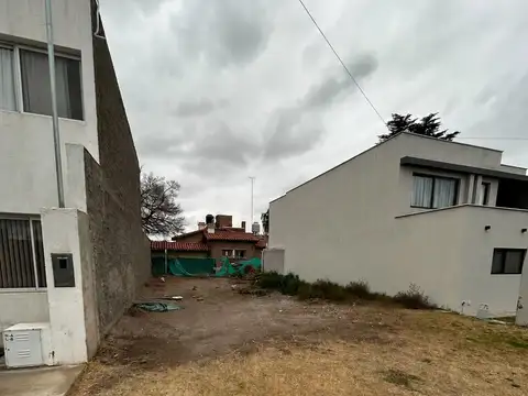 LOTE  212mts- Barrio Privado "EL PRADO" Guaymallen