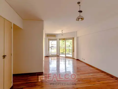 Departamento en Alquiler con 1 cocheras