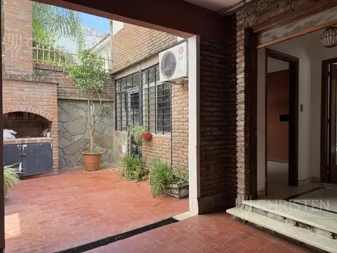 Casa en Alquiler 50 años