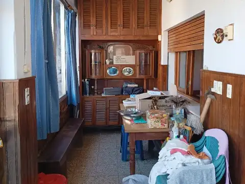 Casa en excelente estado, muy buena ubicación