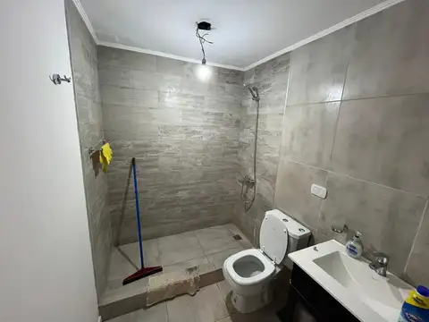 Lugones 4600, Piso PB