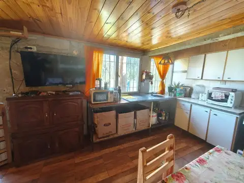 Casa 4 ambientes con 1 baño