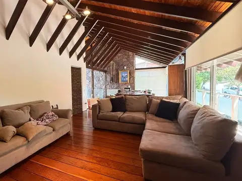 Casa en Venta de 5 dormitorios