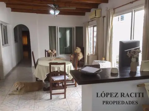 Depto Tipo Casa en Venta de 6 ambientes