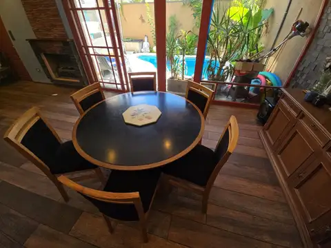 Casa 6 ambientes con 4 baños