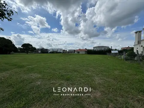 Terreno en Venta 40  mts Fondo