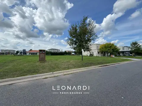 Terreno en Venta en Haras Santa María, USD 67.000