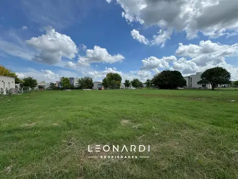 Terreno en Venta en Haras Santa Maria, USD 70.000