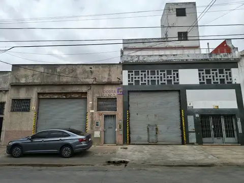 Gran galpón de 1020 m² cubiertos, 2 galpones de 8,66 X 37,06