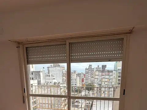 1 De Mayo 1200, Piso 10
