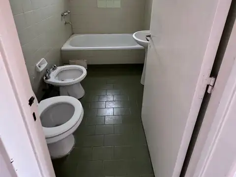 Departamento en Alquiler en Martin, $ 450.000