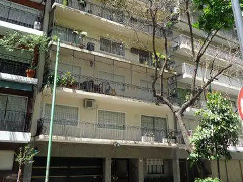 Excelente Semipiso de 3 amb. - APTO CRÉDITO - Refaccionado - Contrafrente - Muy Luminoso