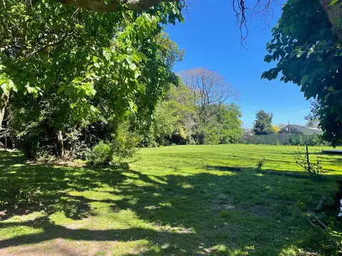 5 LOTES EN BLOCK - EXCELENTE OPORTUNIDAD DE INVERSIÓN -