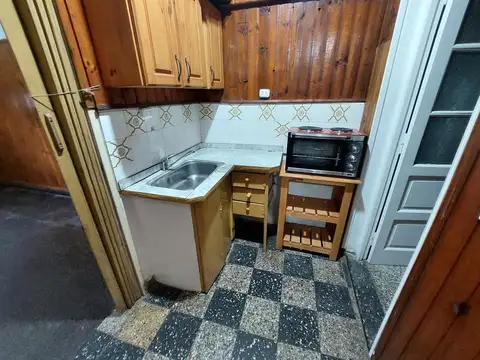 Depto Tipo Casa en Alquiler 40 años
