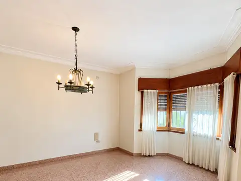 Casa en Venta en Ramos Mejía, USD 215.000
