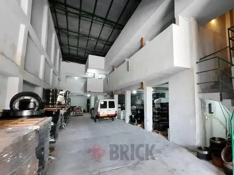 Galpon en Venta en Villa Lugano, USD 380.000