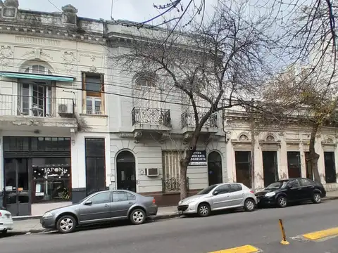 PH en Alquiler en Balvanera, CABA