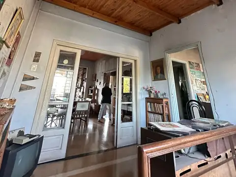 Avenida Estanislao Zeballos 3000