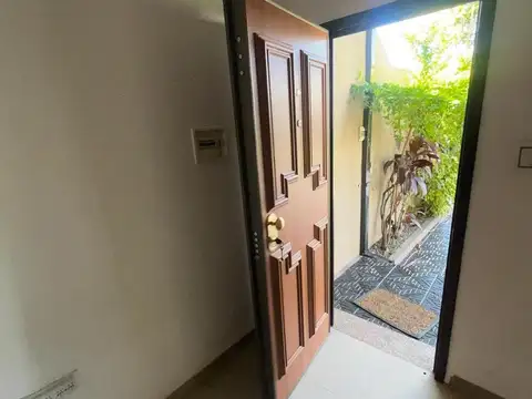 Casa en Venta en Lanús Este, USD 115.000
