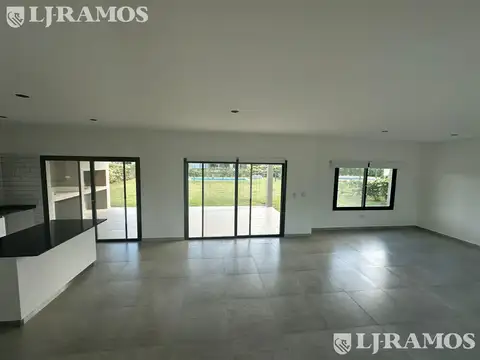 Casa en Barrio El Canton -Puerto - PG