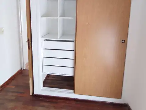 Arroyito a metros Av Alberdi