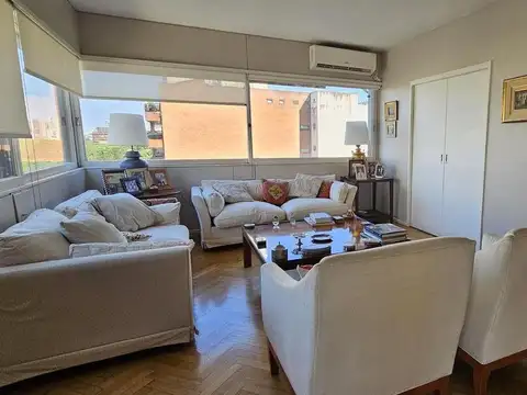 Departamento en Venta de 4 dormitorios