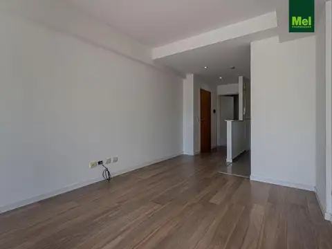 Hermoso Monoambiente Todo Luz ! Edificio de poca antigüedad