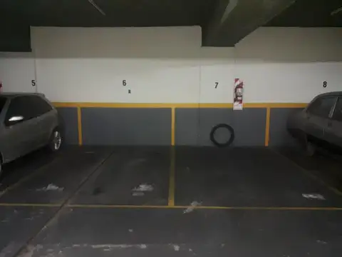 COCHERA   FIJA EN PLANTA BAJA